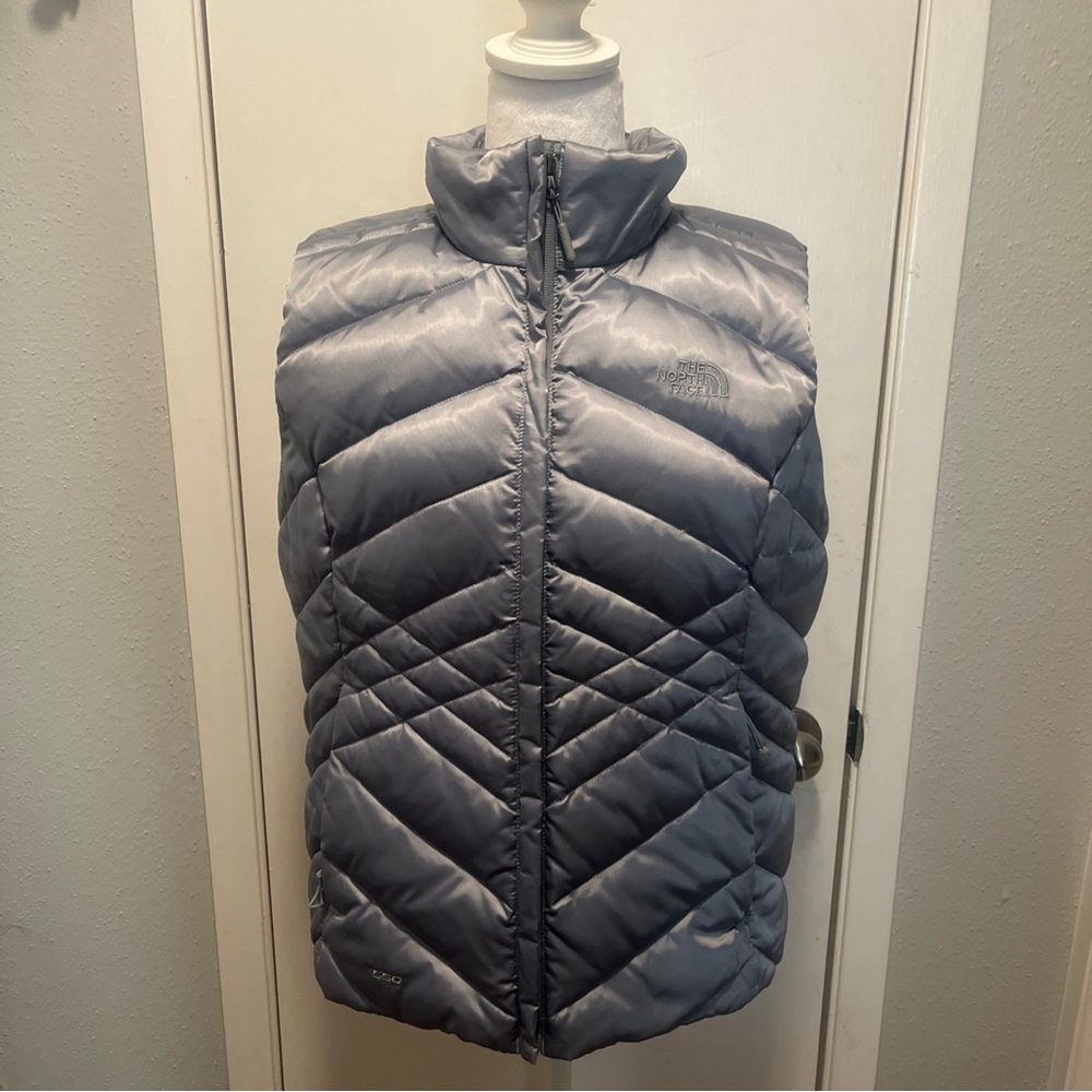 The North Face 550 down Aconcagua puffer vest lunar ice grey Sz L